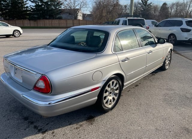 2004 Jaguar XJ8 full