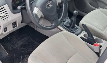2013 Toyota Corolla full