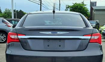 2014 Chrysler 200 Limited full