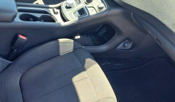 2015 Chrysler 200 Limited full