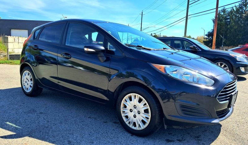 2014 Ford Fiesta SE full