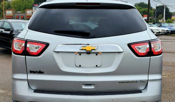 2015 Chevrolet Traverse LS 8 Passengers full