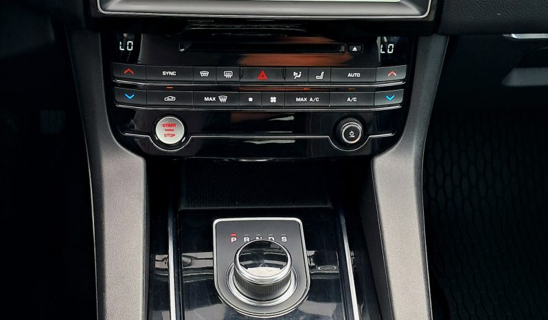 2018 Jaguar F-PACE 20D PRESTIGE full