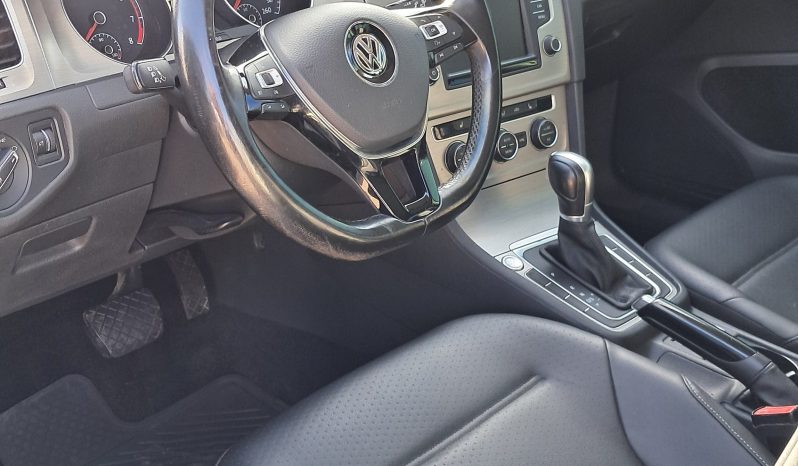 2017 Volkswagen Spotwagen TSI S full