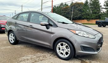 2013 Ford Fiesta SE full