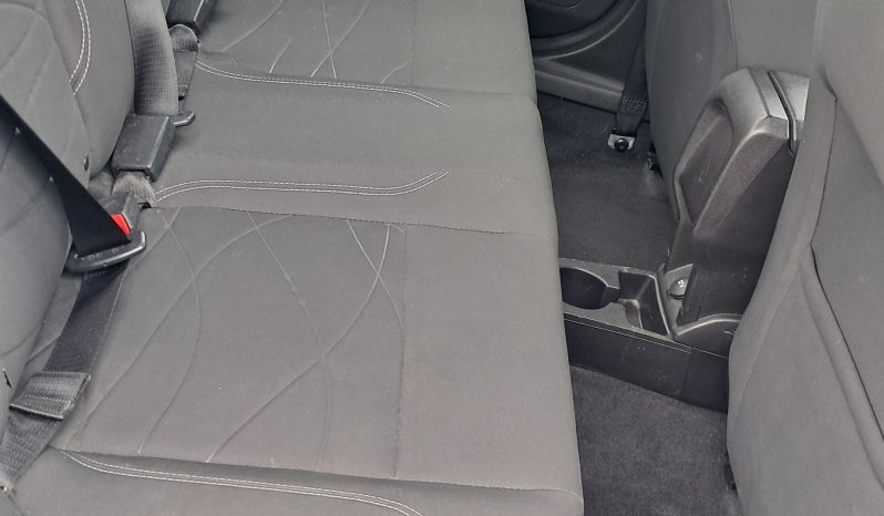 2013 Ford Fiesta SE full