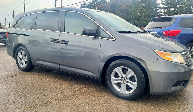 2011 Honda Odyssey LX 7 Passengers full
