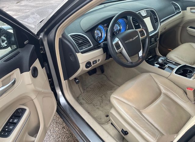 2012 Chrysler 300 Limited full