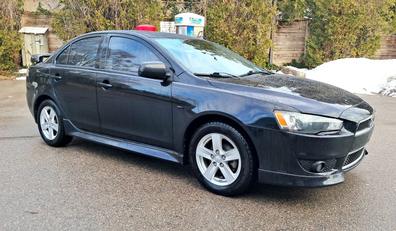 2013 Mitsubishi Lancer SE full