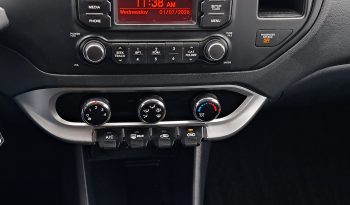 2015 Kia Rio 5-Door LX full